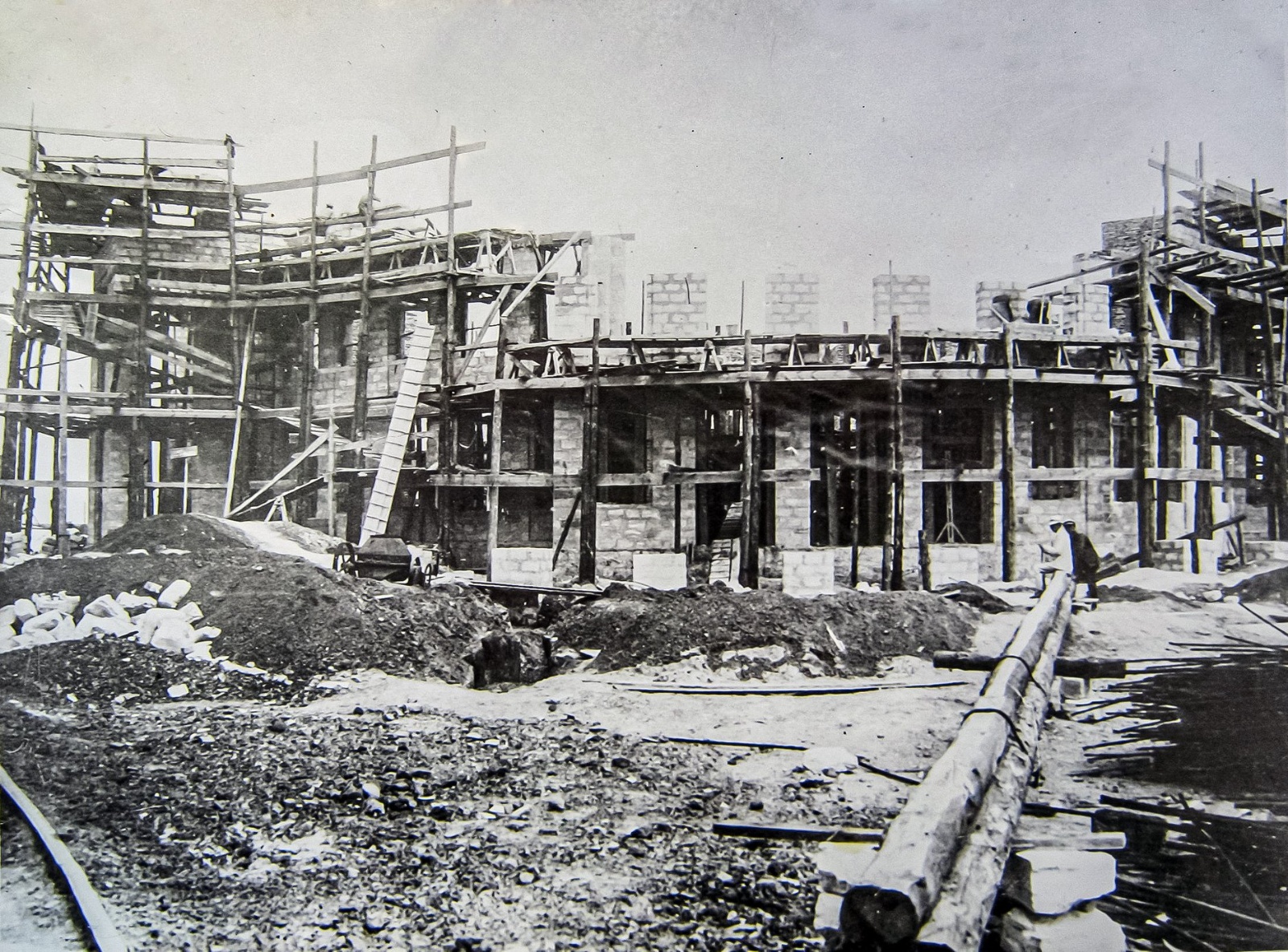 Строительство драмтеатра 1